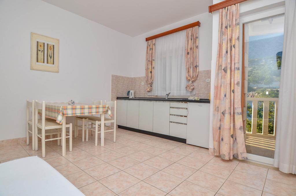 Apartments Villa Iva Orebić Rum bild